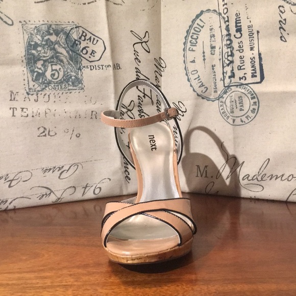 Next shrimp patent sandal - Picture 2 of 5